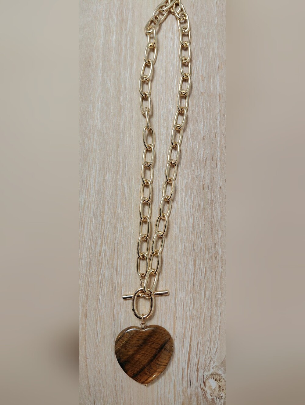 Francesca's Collections Gold Chain Necklace with Brown Heart Pendant